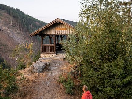 Wanderung zum Felsenhäuschen in Lauscha