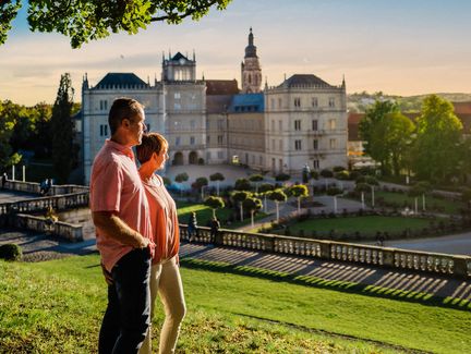 Hofgarten mit Blick auf Schloss Ehrenburg