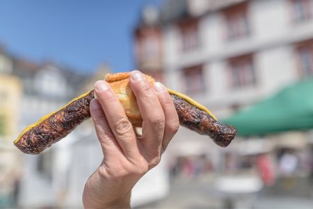 Coburger Bratwurst auf dem Marktplatz