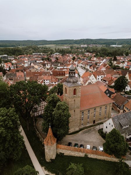 Blick auf die Kirche von Bad Rodach